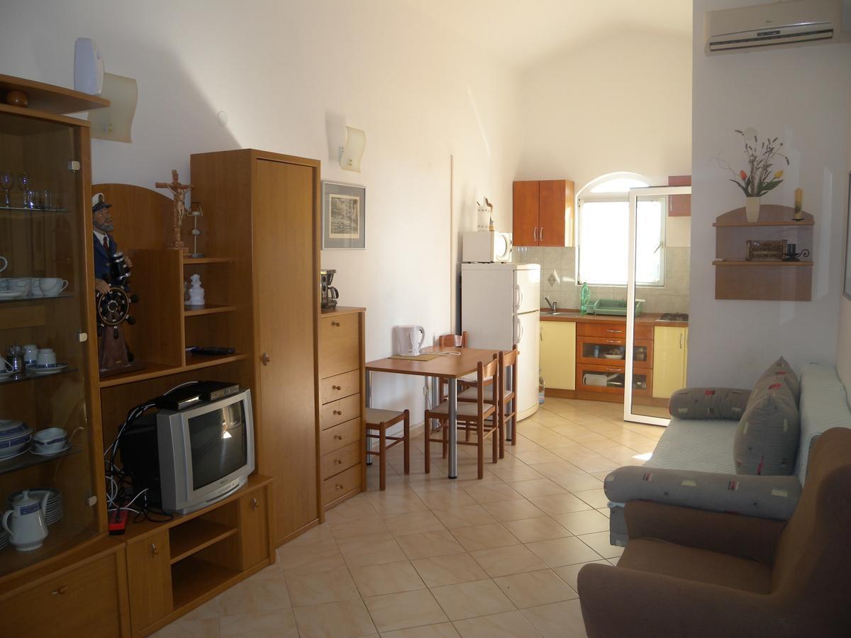 Apartment Marija By Interhome วีร์ ภายนอก รูปภาพ